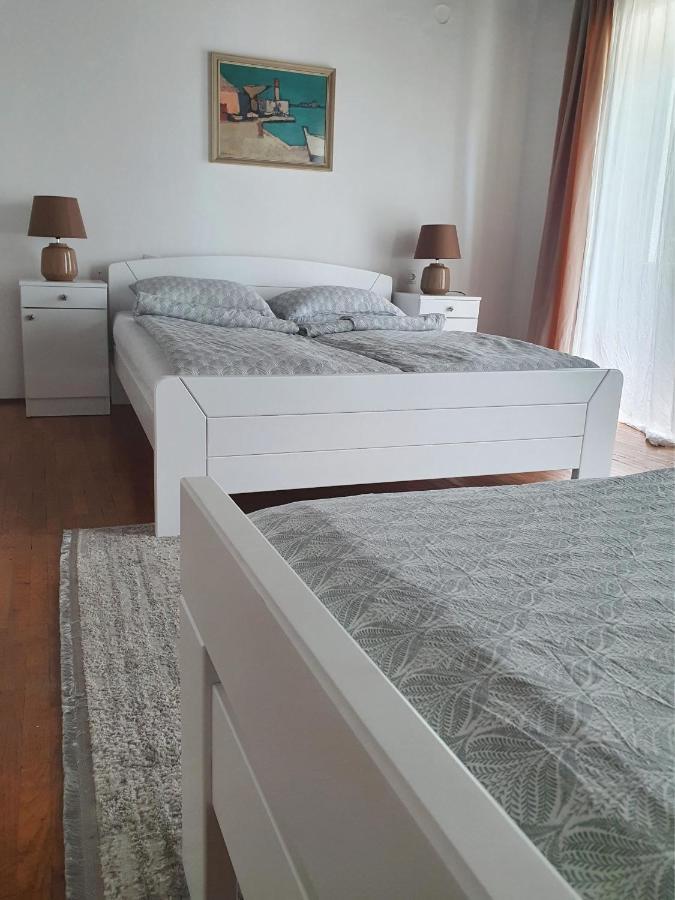 Holiday Home Dunja โอปาติยา ภายนอก รูปภาพ